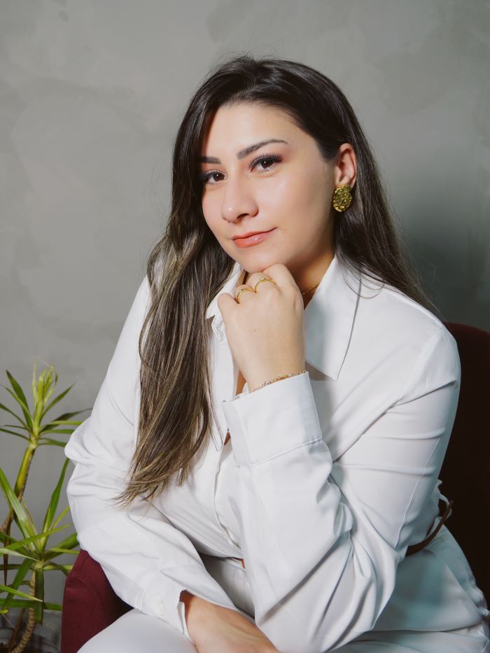 Dra. Ana Carolina atuando